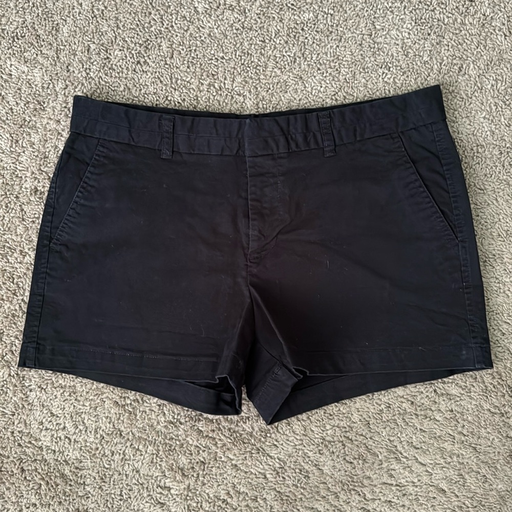 Gap shorts